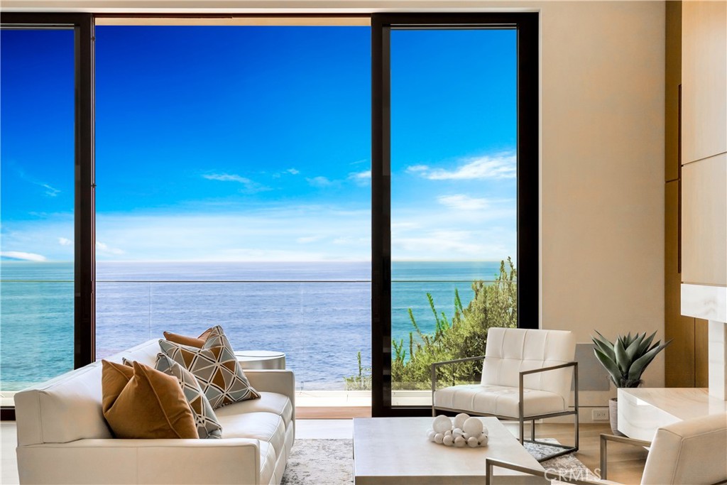 Lagunita (LA) - Residential