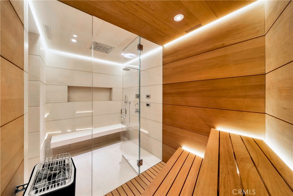 Lagunita (LA) - Residential