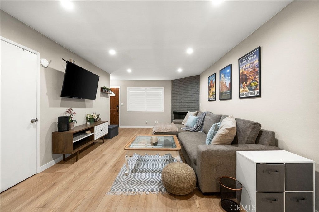 2452 Chelsea Place