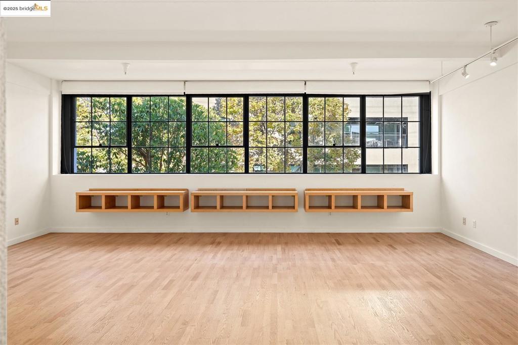 EMERYVILLE - Residential