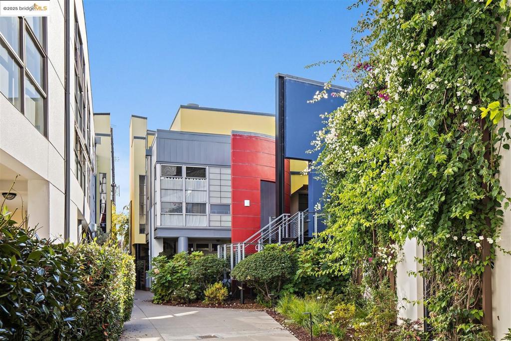 EMERYVILLE - Residential