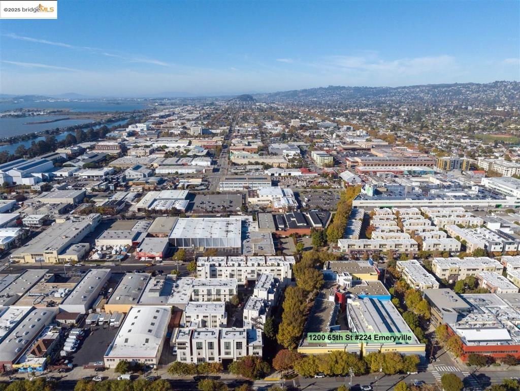 EMERYVILLE - Residential