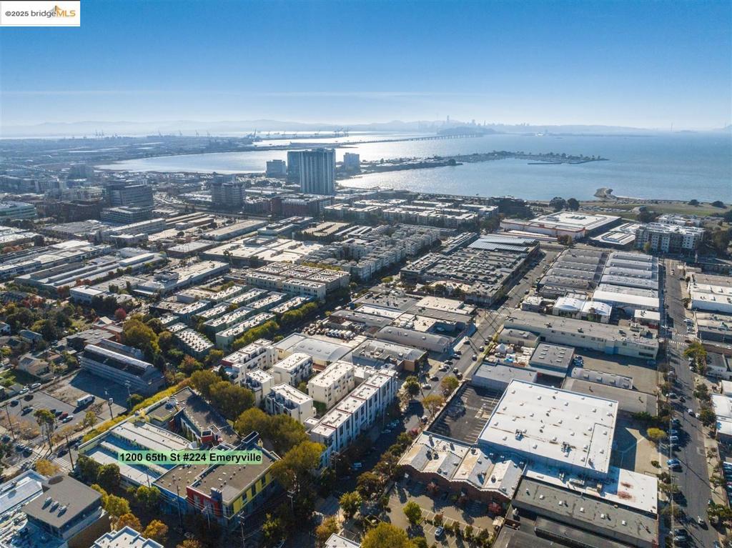 EMERYVILLE - Residential