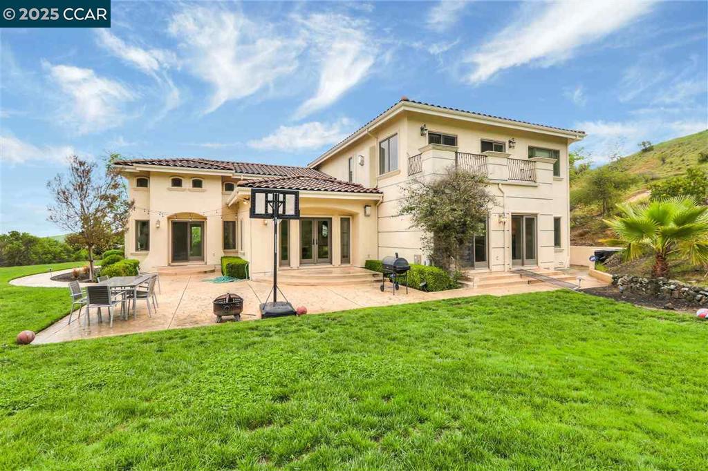 NORTHGATE - Residential Lease