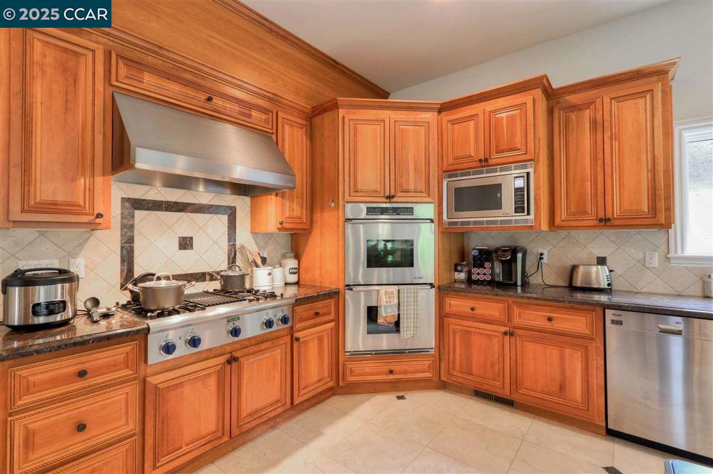 NORTHGATE - Residential Lease