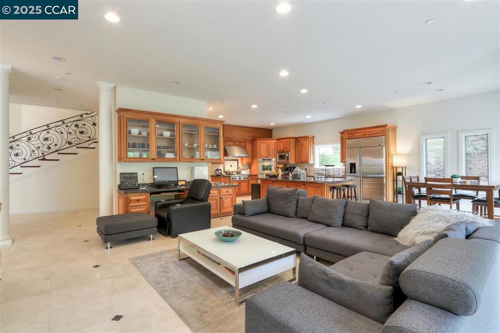 NORTHGATE - Residential Lease