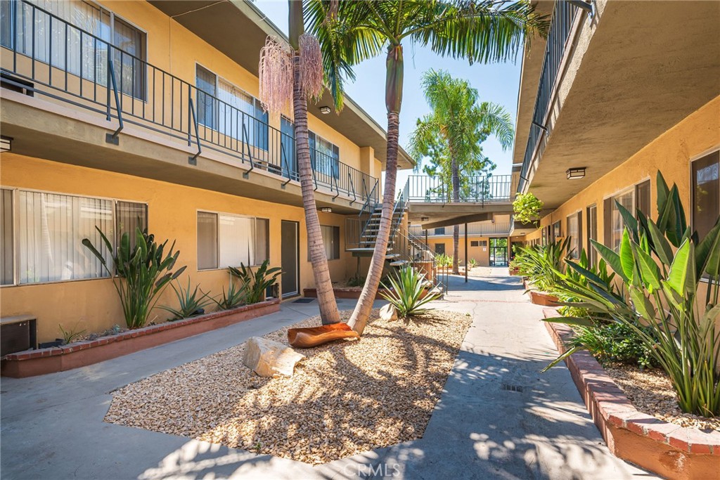 Not Applicable-105 - Residential Lease