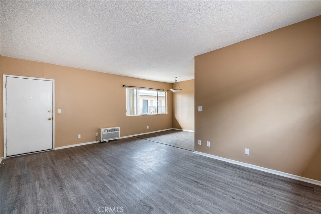 Not Applicable-105 - Residential Lease