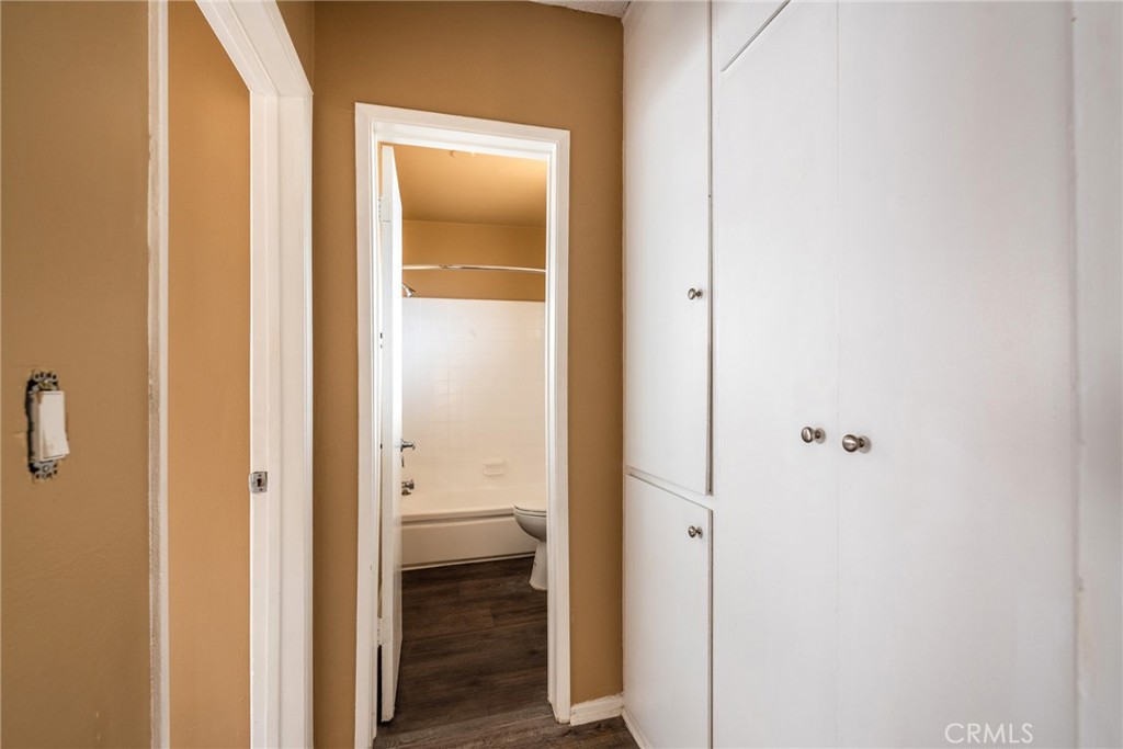Not Applicable-105 - Residential Lease