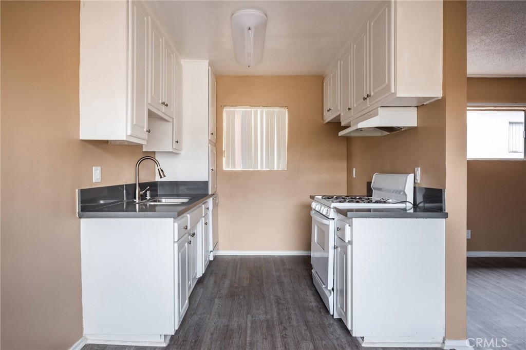 Not Applicable-105 - Residential Lease