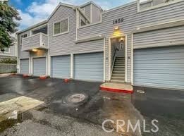 Welcome to this two-bedroom, two-bath condominium built in 1986, offering around 900 square feet of living space. It’s located in a well established residential neighborhood within the Clayton Valley/Midtown area, close to shopping centers, local eateries, parks, and major roadways, providing convenient access to surrounding cities. The property falls under the Mount Diablo Unified School District, with nearby schools including Mountain View Elementary, El Dorado Middle, and Concord High. This property can use some love and TLC.