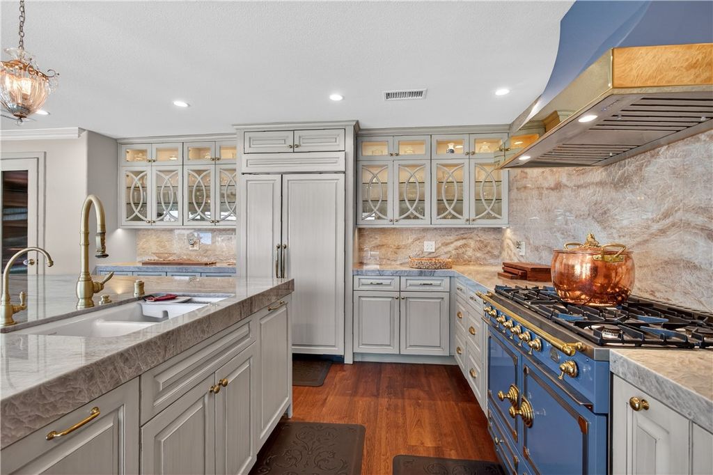 Photo of 18062 Rosanne Cir, Villa Park, CA 92861 (MLS # PW26052181)