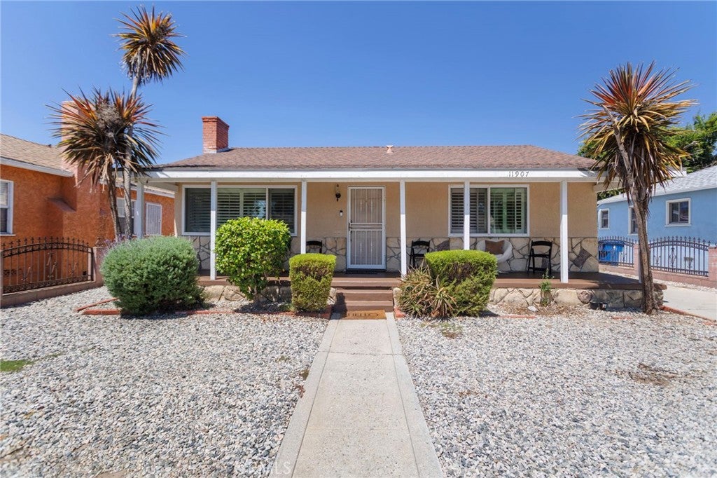 11907 Orchard Avenue