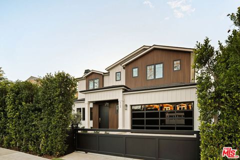 4163 Sunnyslope Avenue Sherman Oaks CA 91423