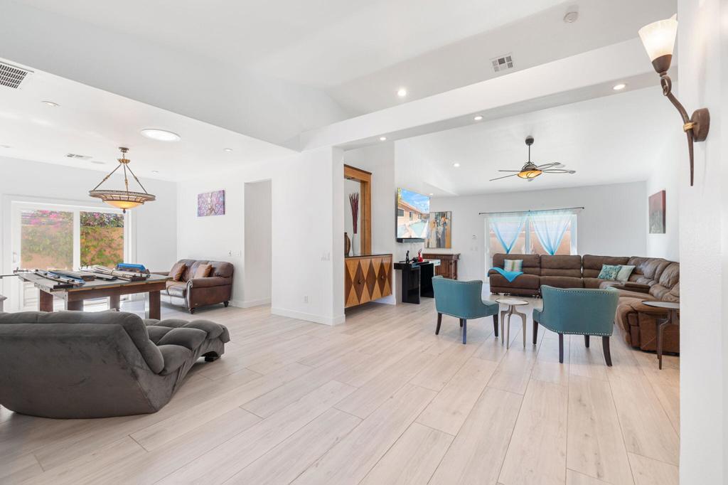 Bella Vista - Residential