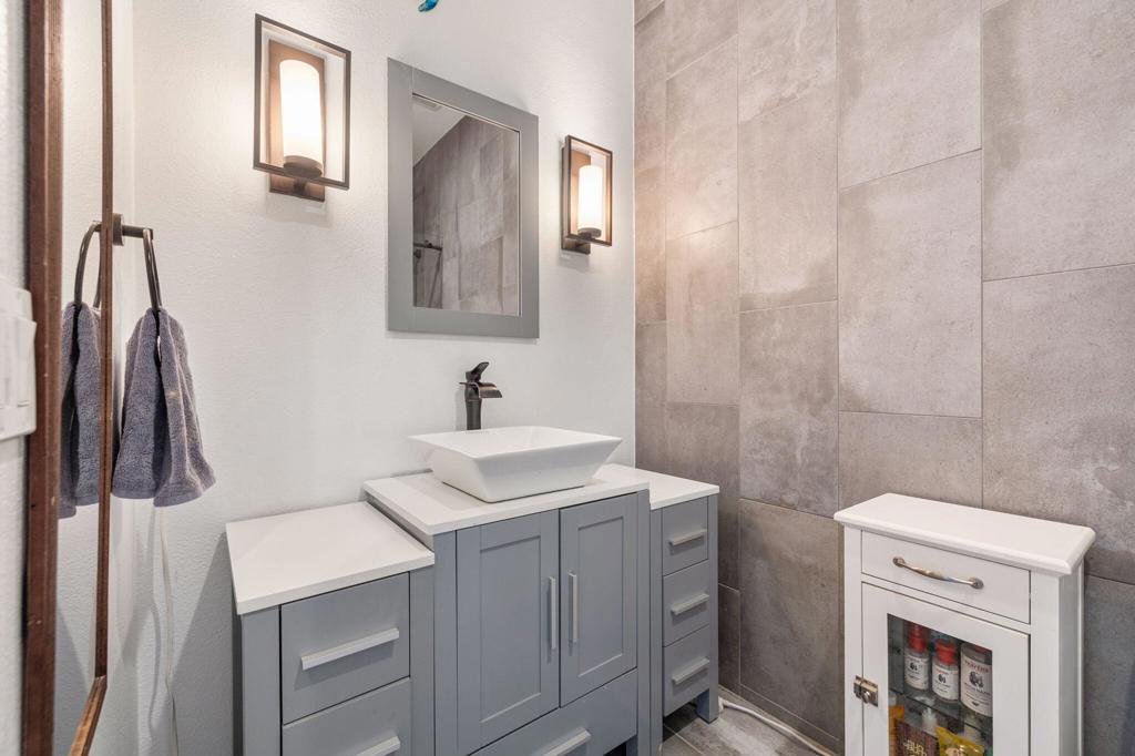 Bella Vista - Residential