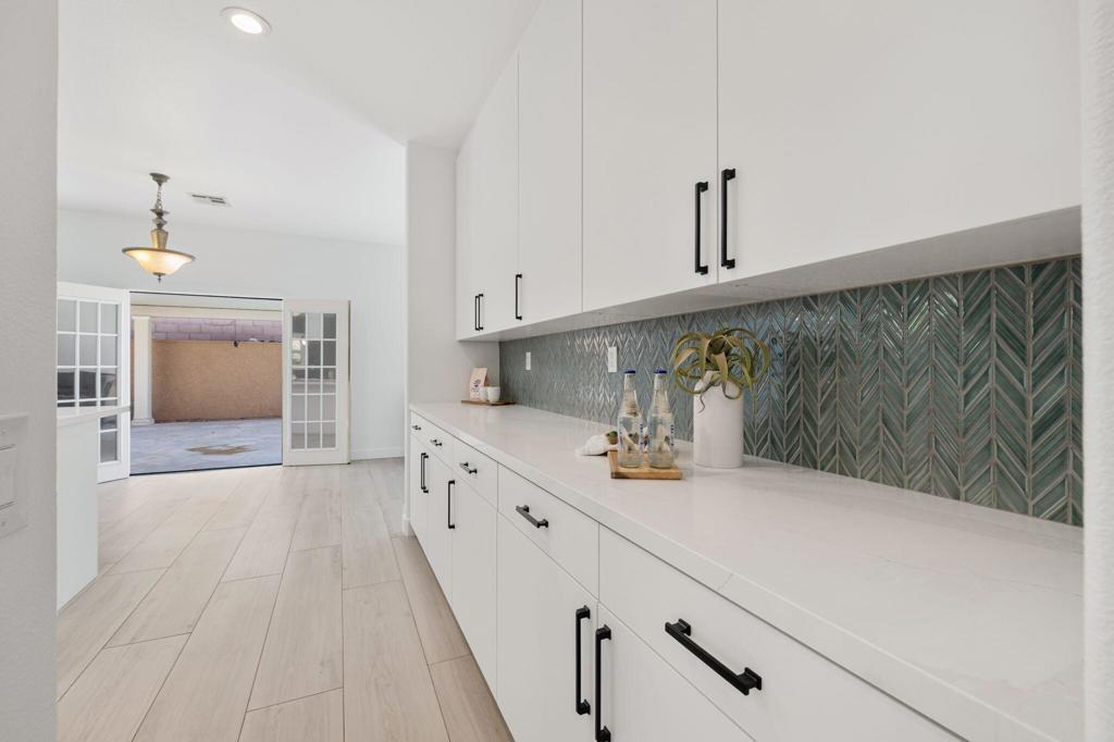 Bella Vista - Residential