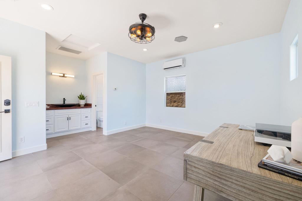 Bella Vista - Residential