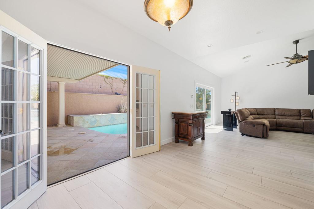 Bella Vista - Residential