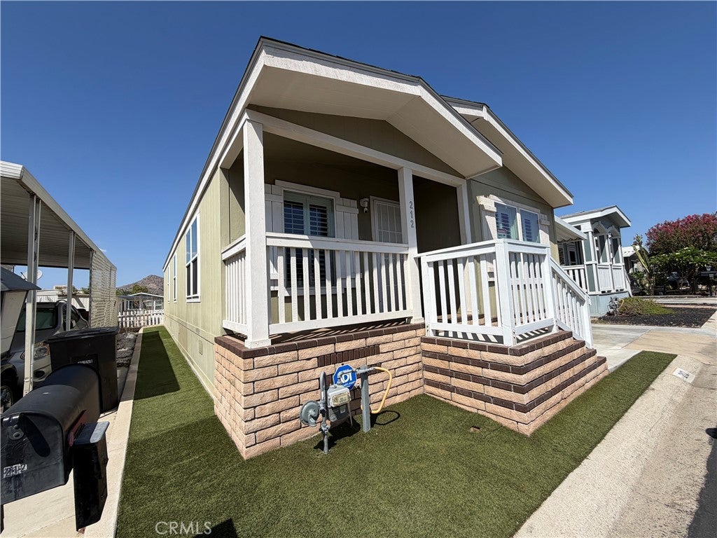 3700 Buchanan 212