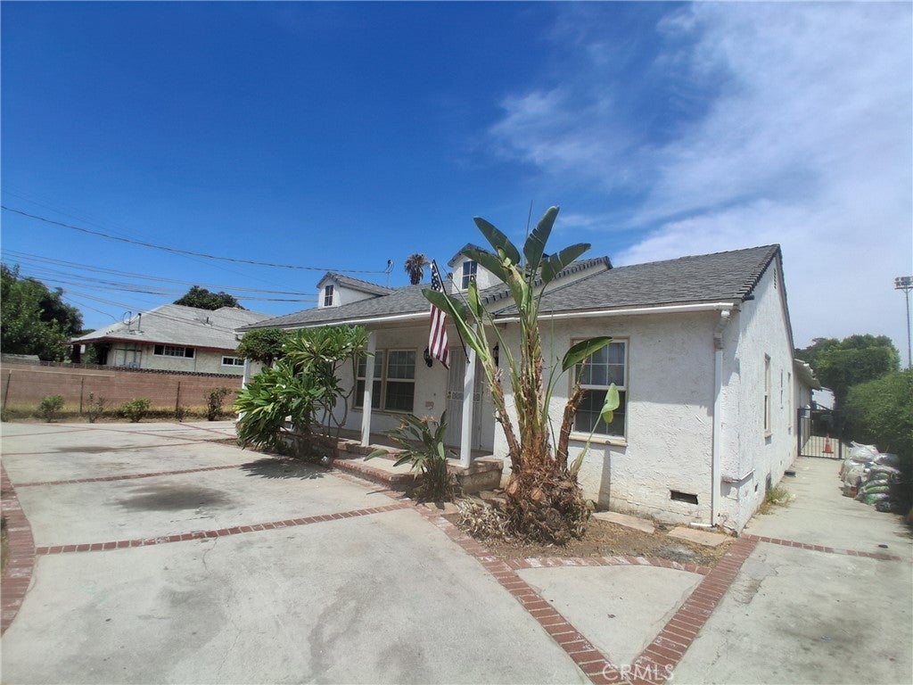 10918 Laurel Canyon