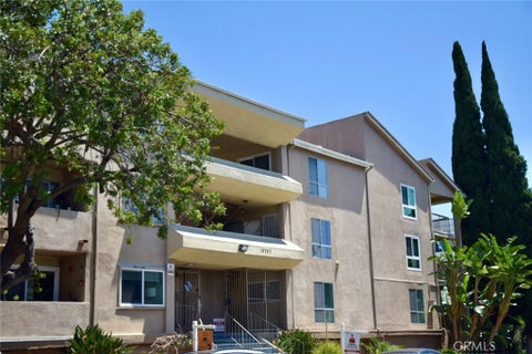 Photo of 10757 Hortense ST #304, Toluca Lake, CA 91602 (MLS # PW26133919)
