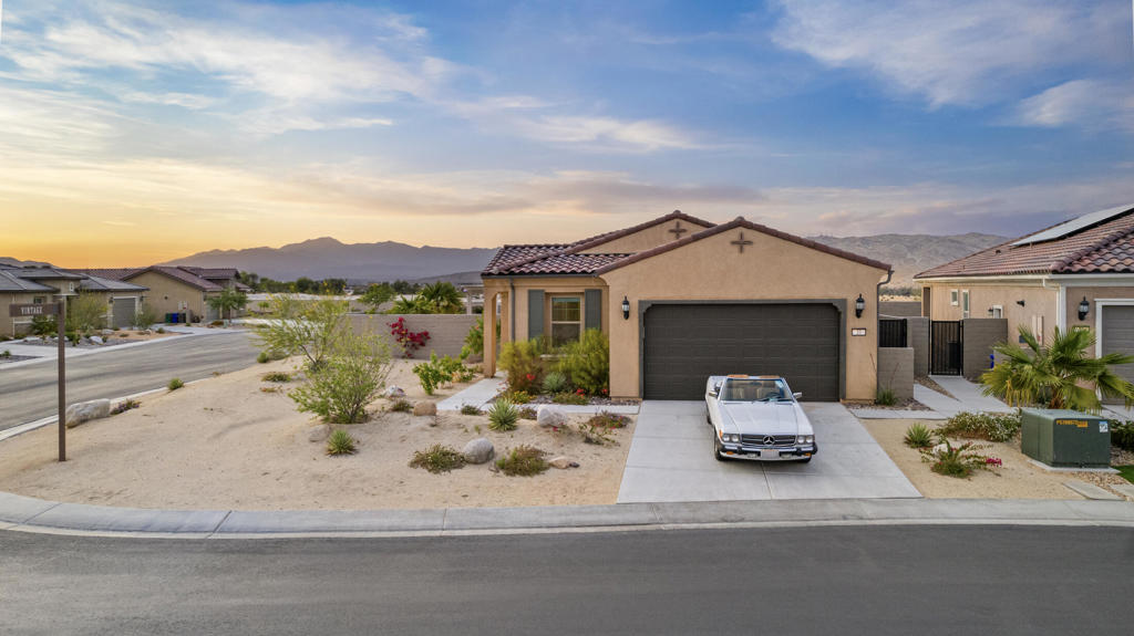 Del Webb RM - Residential