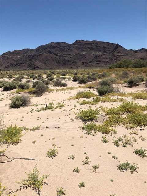 Photo of 44325 Temescal St, Newberry Springs, CA 92365 (MLS # HD26085569)