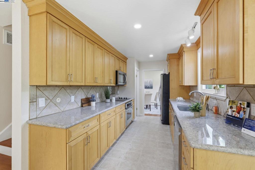 MISSION AREA - Residential