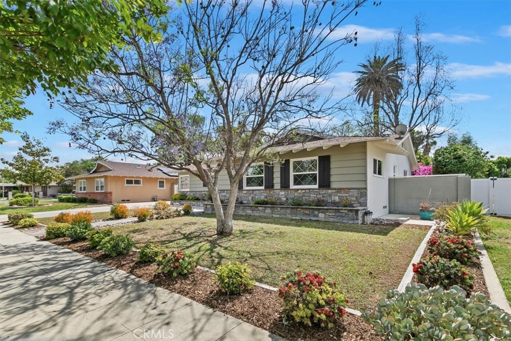 5754 Tower Road