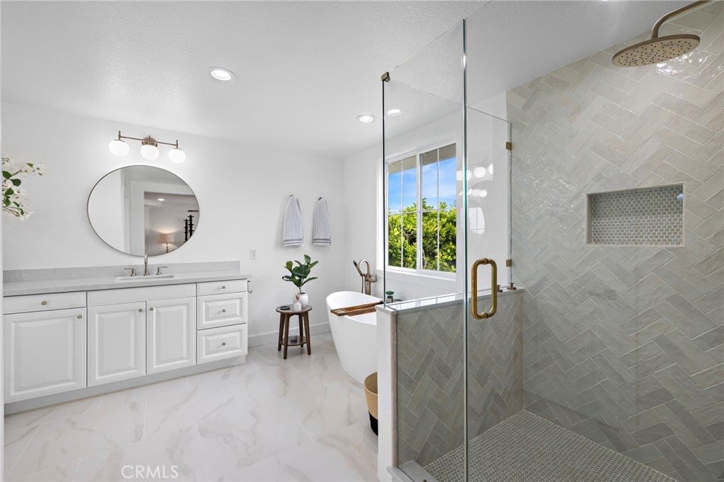 8 St Steven Court, Ladera Ranch CA 92694 - Photo 17