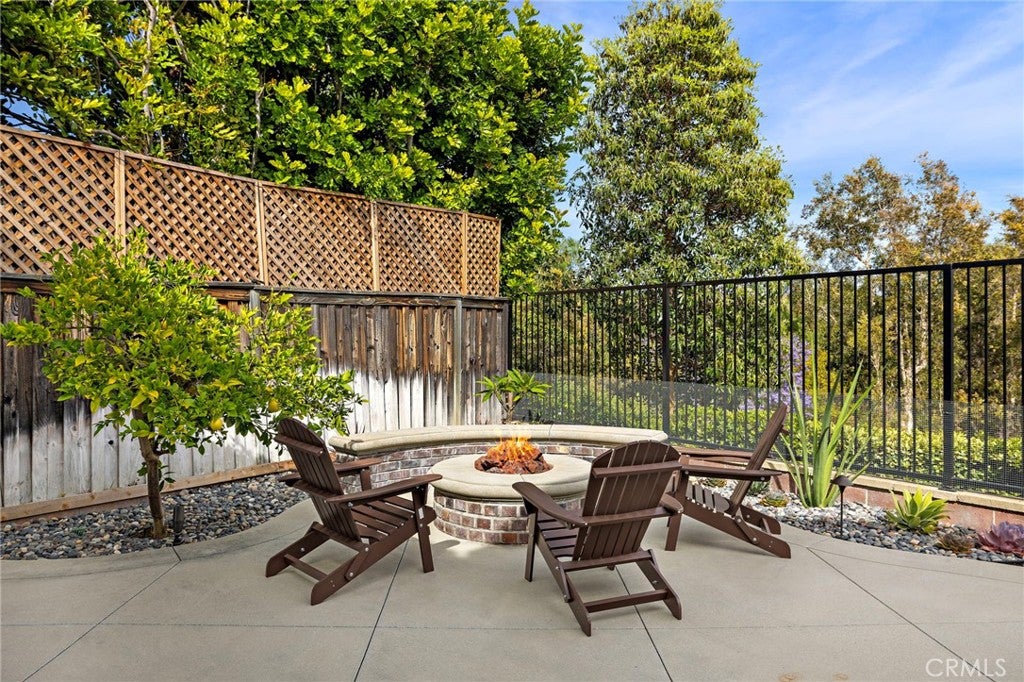 8 St Steven Court, Ladera Ranch CA 92694 - Photo 29