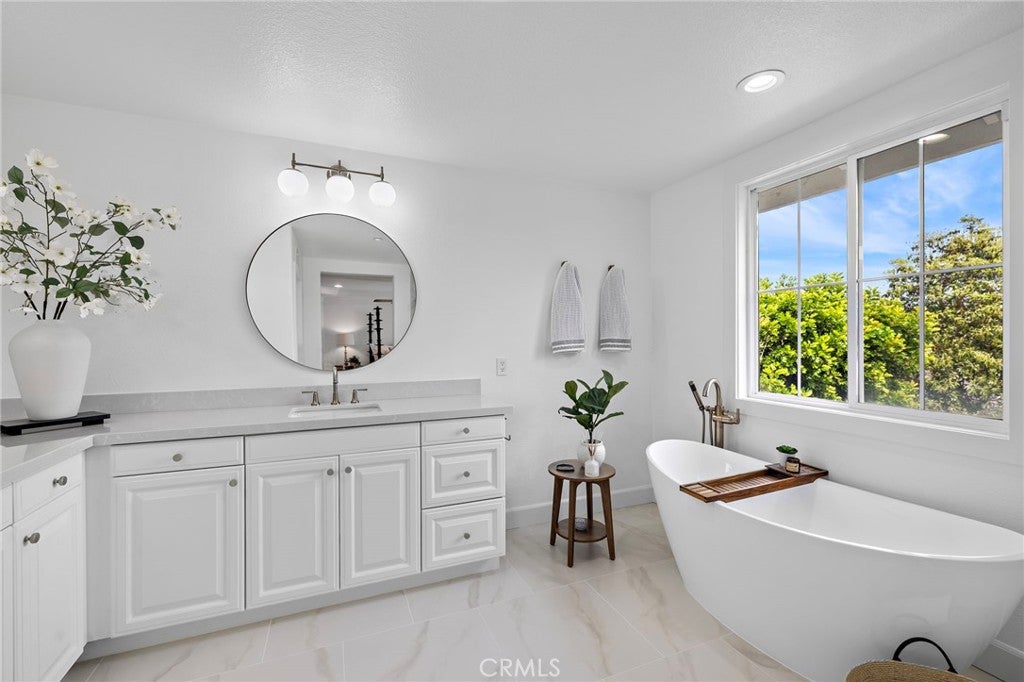 8 St Steven Court, Ladera Ranch CA 92694 - Photo 18