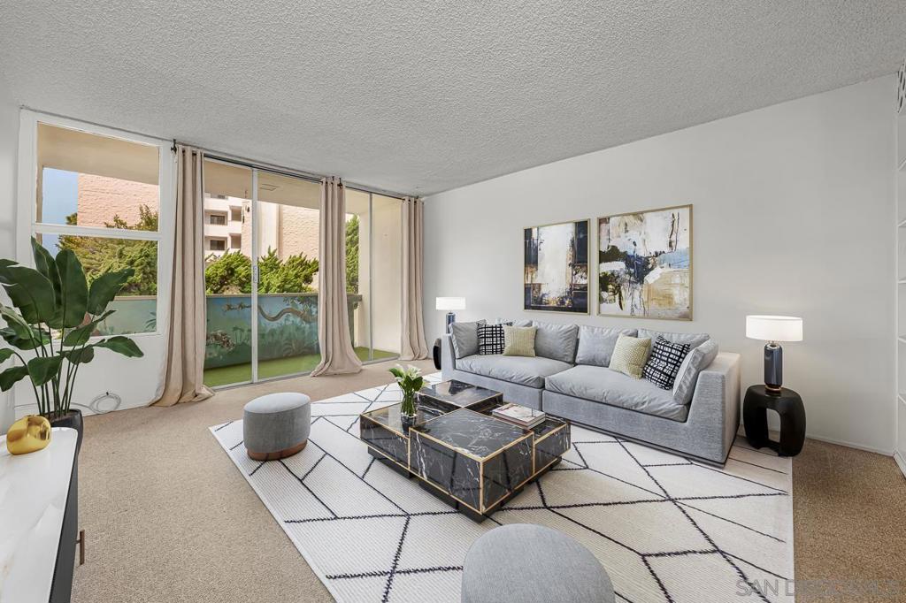 2510 Torrey Pines 212