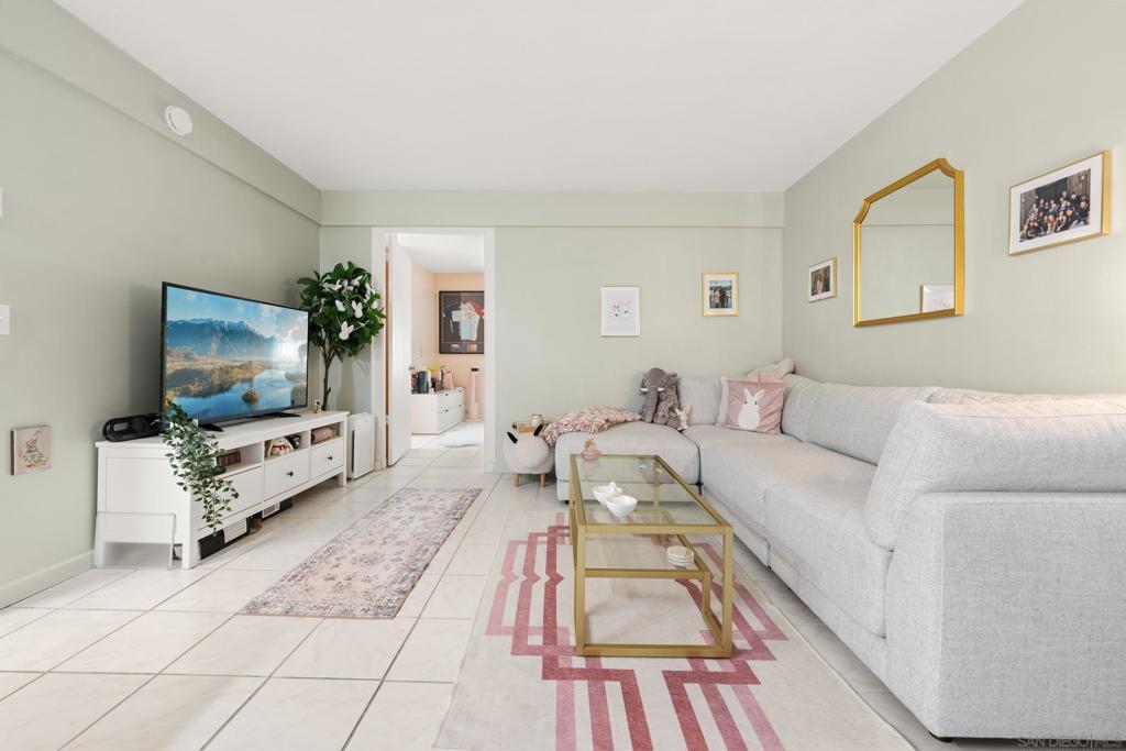 Hillcrest - Residential