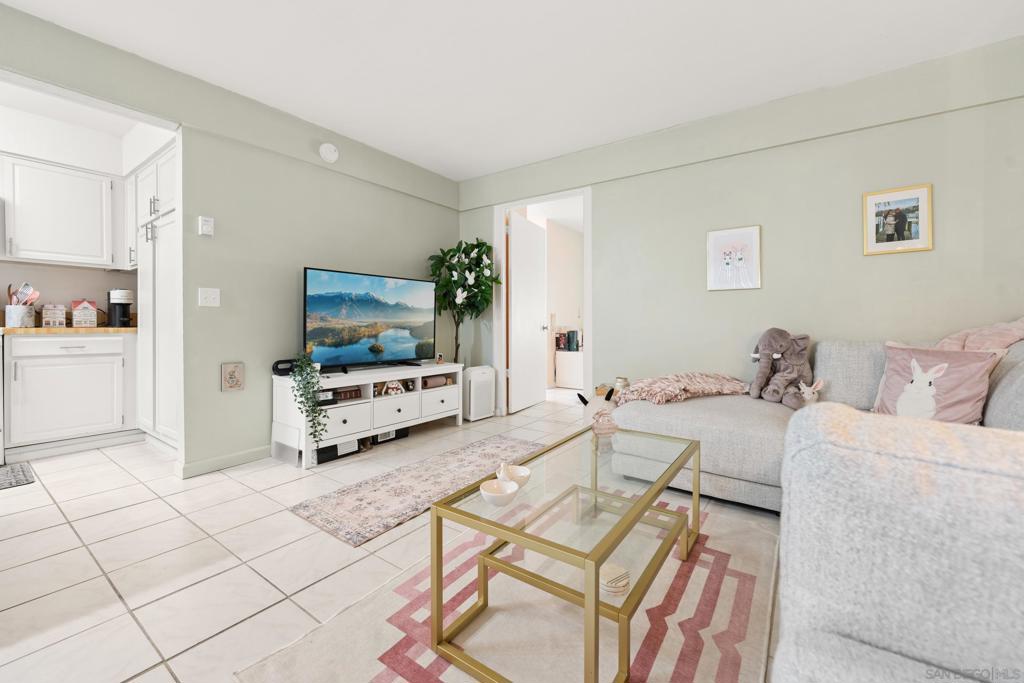 Hillcrest - Residential