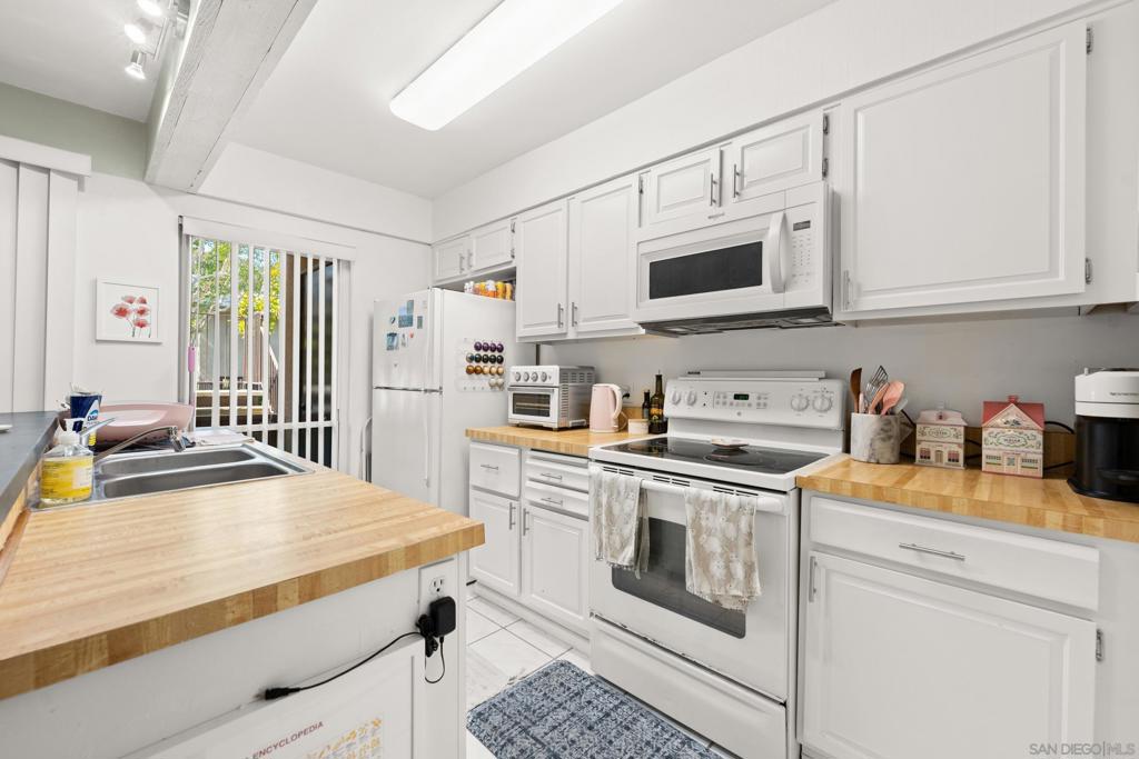 Hillcrest - Residential
