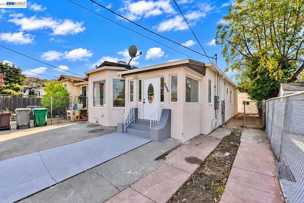2468 82nd Ave