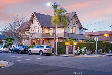 302 Orizaba Avenue Long Beach CA 90814