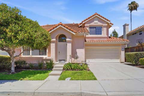 Photo of 571 Bernal CMN, Fremont, CA 94539 (MLS # ML82054665)