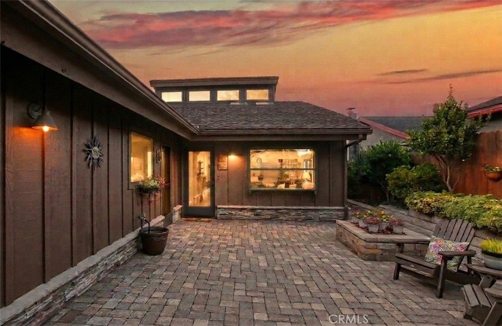 360 Highland Drive