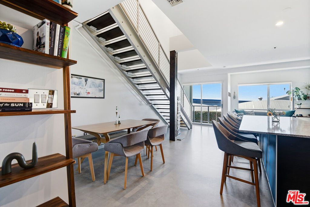 Photo of 11500 Tennessee Avenue #324, Los Angeles, CA 90064 (MLS # 26649349)