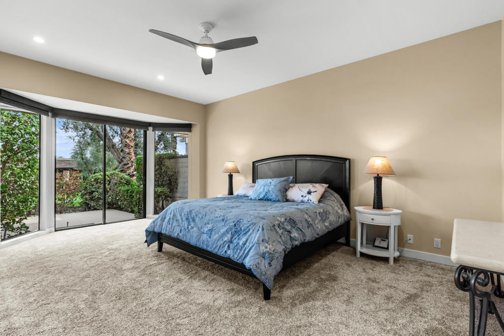 The Springs C.C. - Residential