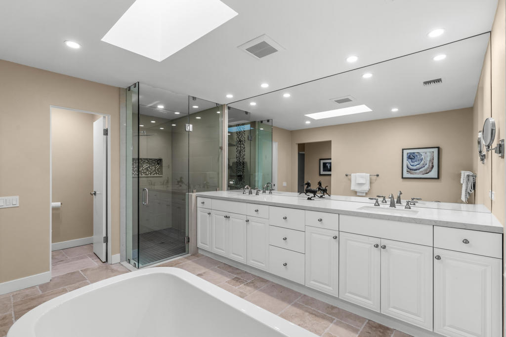 The Springs C.C. - Residential