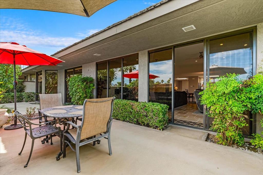 The Springs C.C. - Residential