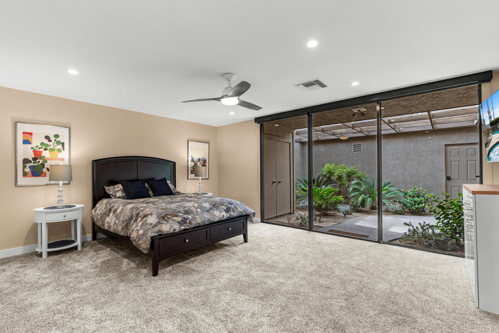 The Springs C.C. - Residential