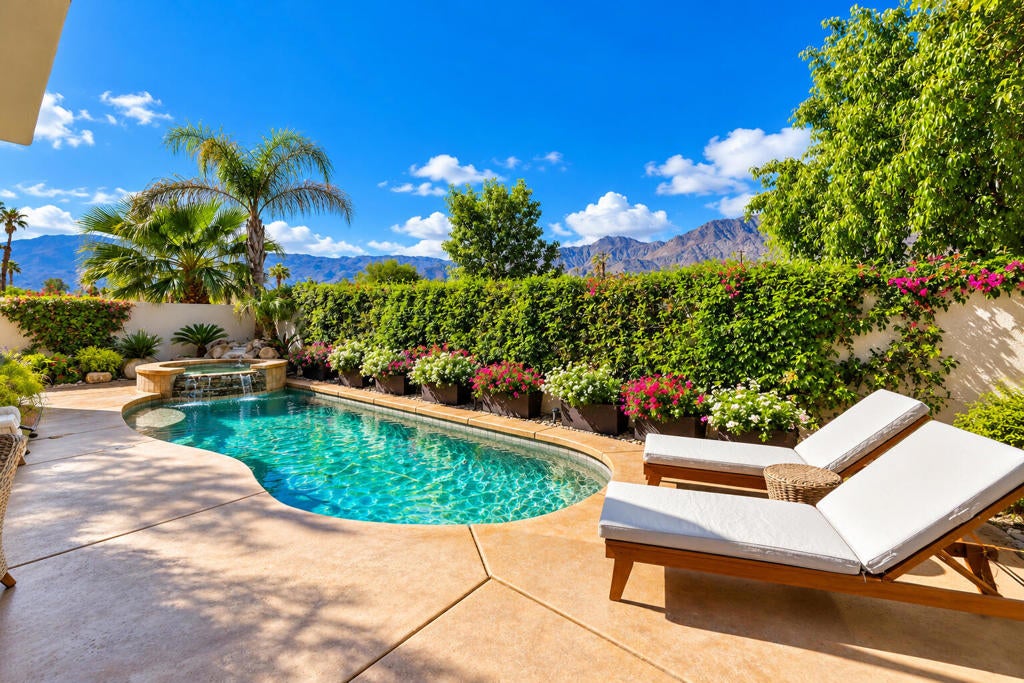 52500 Eisenhower Drive