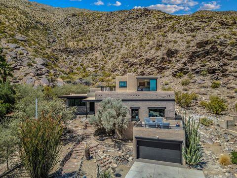 1851 W Crestview Drive Palm Springs CA 92264