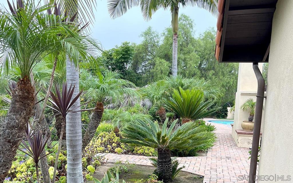 Rancho Santa Fe - Residential