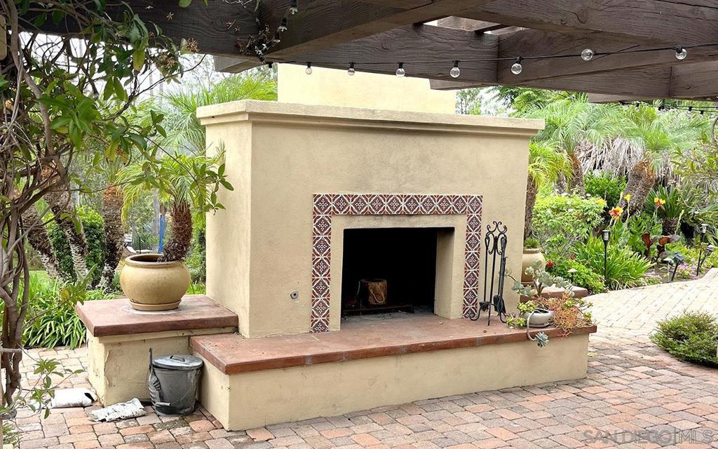 Rancho Santa Fe - Residential